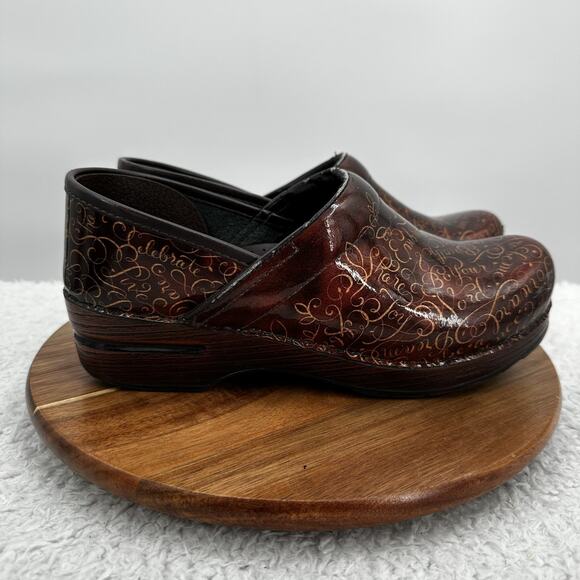 Dansko Shoes Womens US 9 39 Brown Limited Edition 30th Anniversary Clogs Leather - Picture 1 of 11
